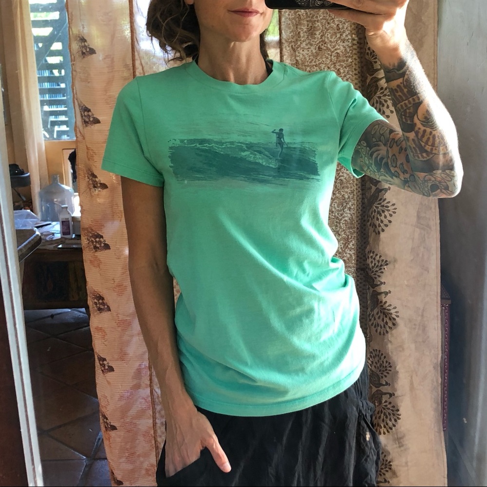 Patagonia surfer girl tee